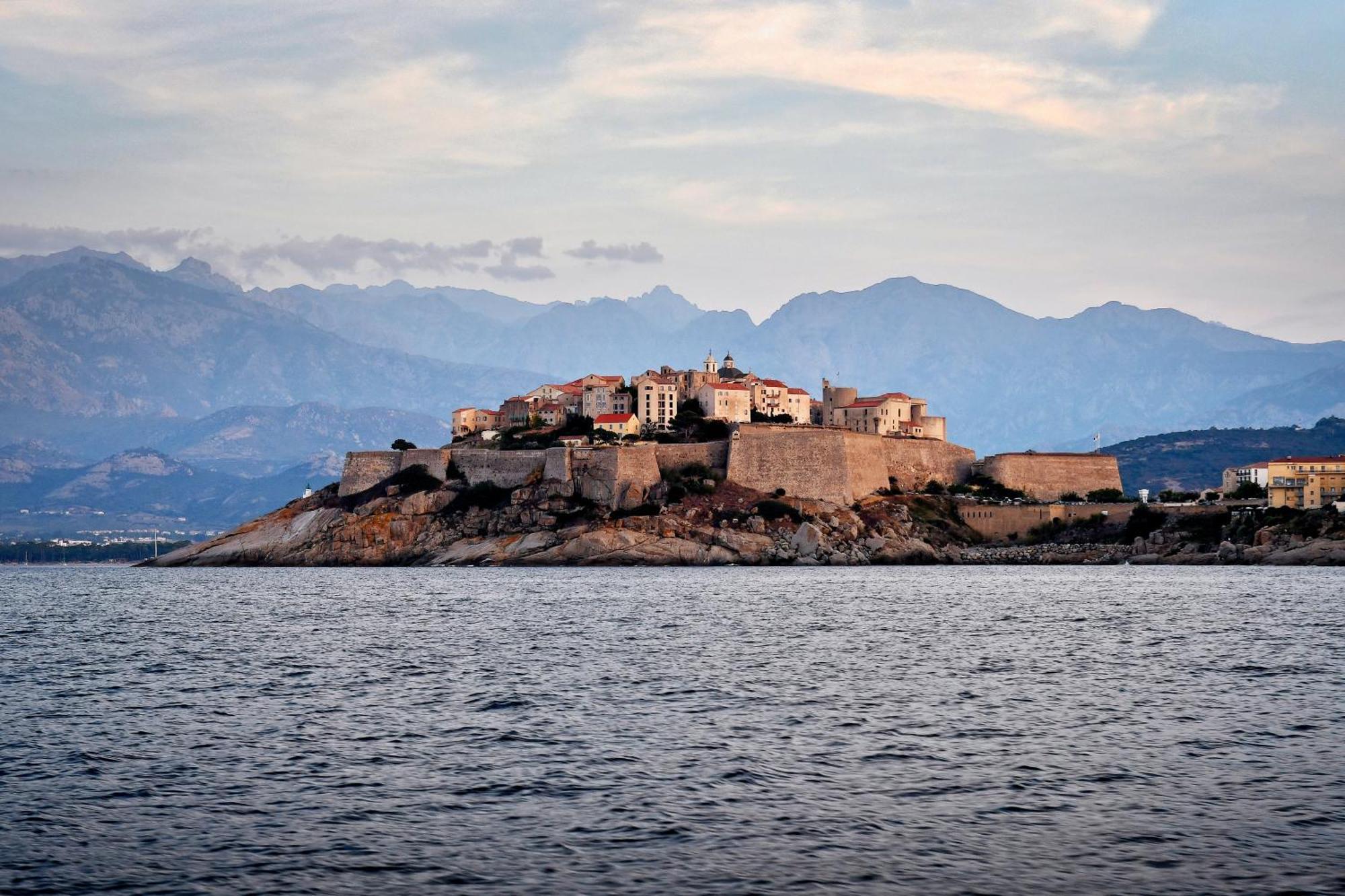 Camping Les Castors Calvi  Exterior foto